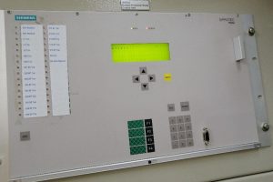 Bus bar differential relay